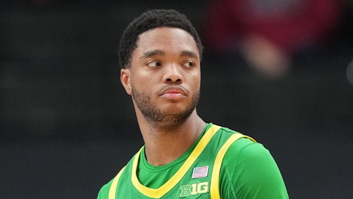 Dec 21, 2024; San Jose, California, USA; Oregon Ducks forward Kwame Evans Jr. (10) during the second half against the Stanford Cardinal at SAP Center at San Jose. Mandatory Credit: Darren Yamashita-Imagn Images