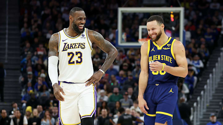 LeBron James y Stephen Curry pudieron haber jugado juntos en los Warriors esta misma temporada