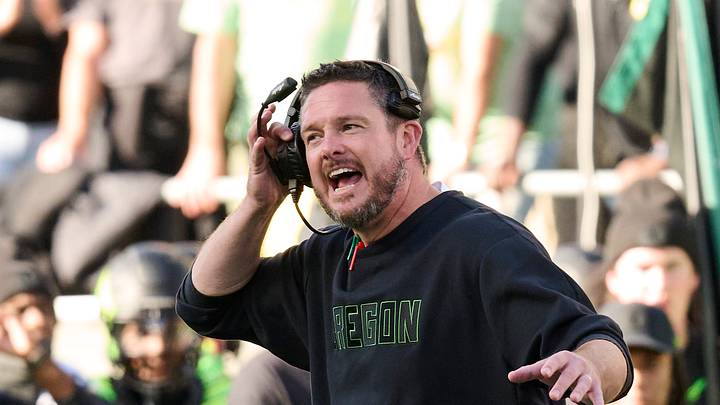 Oct 10, 2026; Eugene, Oregon, USA; Oregon Ducks coach Dan Lanning questions referees against the UCLA Bruins at Autzen Stadium. Oct 10, 2026; Eugene, Oregon, USA; Oregon Ducks coach Dan Lanning questions referees against the UCLA Bruins at Autzen Stadium.