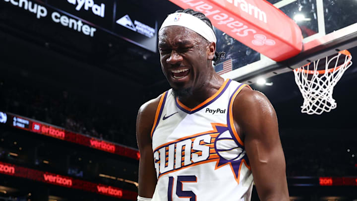 Nov 6, 2025; Phoenix, Arizona, USA; Phoenix Suns center Mark Williams (15) celebrates a shot against the Los Angeles Clippers in the second half at the Mortgage Matchup Center. Mandatory Credit: Mark J. Rebilas-Imagn Images