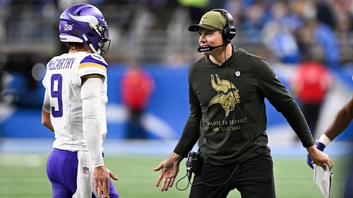 Nov 2, 2025; Detroit, Michigan, USA; Minnesota Vikings head coach Kevin O'Connell greets quarterback J.J. McCarthy (9) after throwing a touchdown pass in the first quarter at Ford Field.