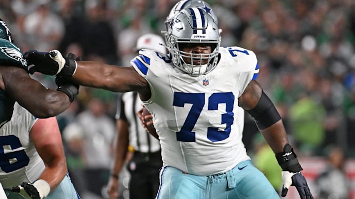 Dallas Cowboys guard Tyler Smith blocks against the Philadelphia Eagles at Lincoln Financial Field.