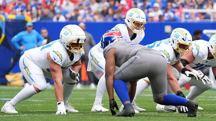 Sep 27, 2026; Orchard Park, New York, USA; Los Angeles Chargers quarterback Justin Herbert (10) prepares for the snap in the second quarter against the Buffalo Bills at New Highmark Stadium. Mandatory Credit: Gregory Fisher-Imagn Images Sep 27, 2026; Orchard Park, New York, USA; Los Angeles Chargers quarterback Justin Herbert (10) prepares for the snap in the second quarter against the Buffalo Bills at New Highmark Stadium. Mandatory Credit: Gregory Fisher-Imagn Images