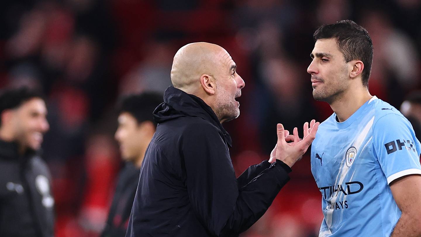 Guardiola's City Face Must-Win at Everton as Arsenal Open Six-Point Gap
