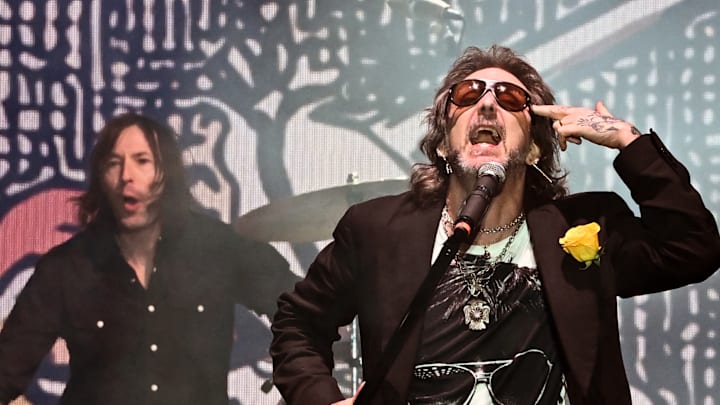 Black Crowes at Las Vegas SEMA Fest Black Crowes at Las Vegas SEMA Fest