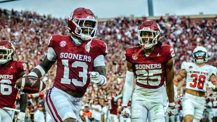 Oklahoma defensive back Reggie Powers and defensive back Michael Boganowski celebrate against Illinois State. Oklahoma defensive back Reggie Powers and defensive back Michael Boganowski celebrate against Illinois State.