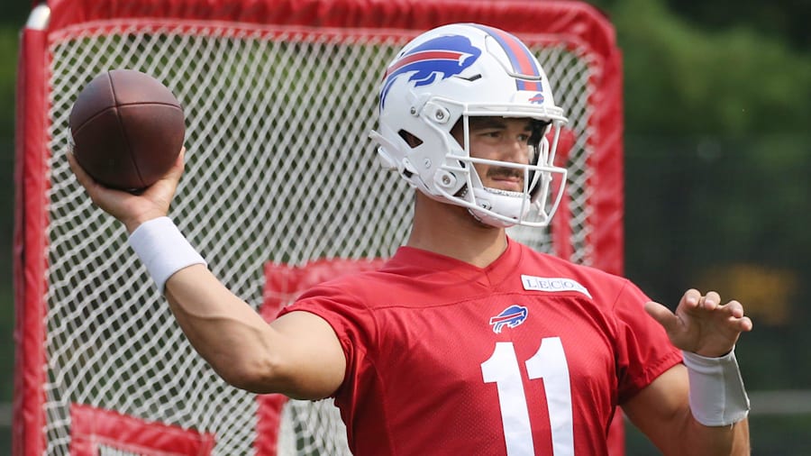 Mitch Trubisky Signs Two-Year Deal With Tennessee Titans