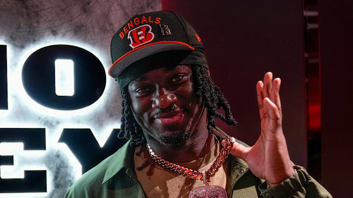 Cincinnati Bengals first round draft pick Shemar Stewart and his dad Moe Marquez show off custom jewelry they had made for each other in the Bengals locker room at Paycor Stadium in downtown Cincinnati on Friday, April 25, 2025. Cincinnati Bengals first round draft pick Shemar Stewart and his dad Moe Marquez show off custom jewelry they had made for each other in the Bengals locker room at Paycor Stadium in downtown Cincinnati on Friday, April 25, 2025.