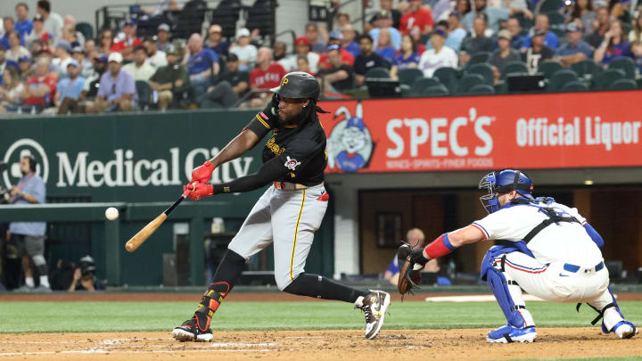 Aug 20, 2024; Arlington, Texas, USA; Texas Rangers starting pitcher Cody Bradford (61) throws during the first inning against the Pittsburgh Pirates at Globe Life Field. Mandatory Credit: Kevin Jairaj-USA TODAY Sports Aug 20, 2024; Arlington, Texas, USA; Texas Rangers starting pitcher Cody Bradford (61) throws during the first inning against the Pittsburgh Pirates at Globe Life Field. Mandatory Credit: Kevin Jairaj-USA TODAY Sports