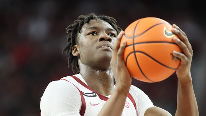 Feb 22, 2025; Fayetteville, Arkansas, USA; Arkansas Razorbacks forward Adou Thiero (3) shoots a free-throw during the second half against the Missouri Tigers at Bud Walton Arena. Mandatory Credit: Nelson Chenault-Imagn Images Feb 22, 2025; Fayetteville, Arkansas, USA; Arkansas Razorbacks forward Adou Thiero (3) shoots a free-throw during the second half against the Missouri Tigers at Bud Walton Arena. Mandatory Credit: Nelson Chenault-Imagn Images