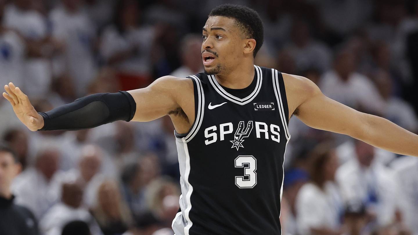 Keldon Johnson playoff criticisms are crossing an unnecessary line