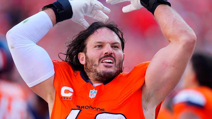 Denver Broncos linebacker Alex Singleton Denver Broncos linebacker Alex Singleton