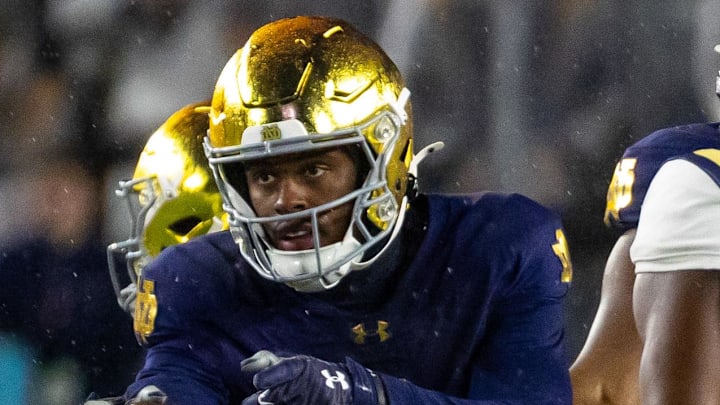 Notre Dame Fighting Irish wide receiver Malachi Fields 