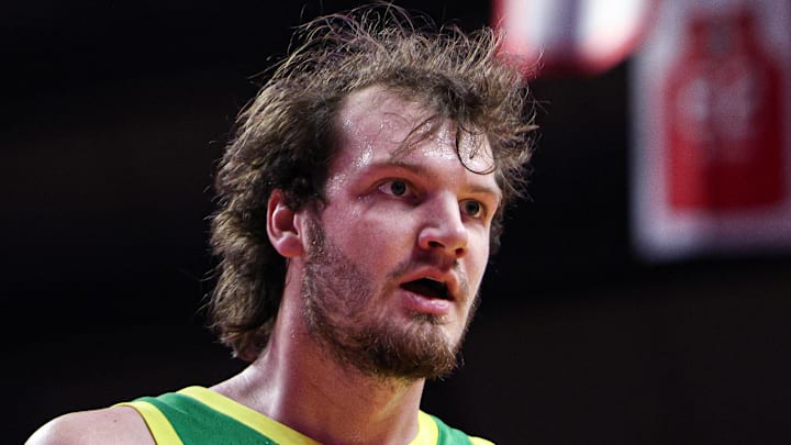 Jan 5, 2026; Piscataway, New Jersey, USA; Oregon Ducks center Nate Bittle (32) reacts during the second half against the Rutgers Scarlet Knights at Jersey Mike's Arena.