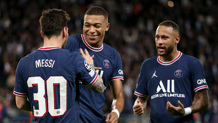 Trio formado por Messi, Neymar e Mbappé pode estar com dias contados em Paris Trio formado por Messi, Neymar e Mbappé pode estar com dias contados em Paris