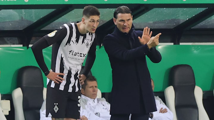 Gerardo Seoane im Gespräch mit Tomas Cvancara