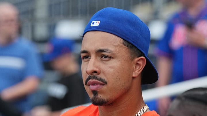 New York Mets designated hitter Mark Vientos (27) 