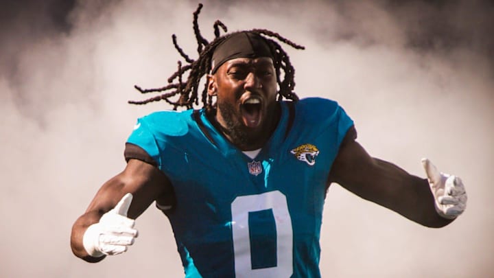 Jacksonville Jaguars linebacker Devin Lloyd (0) enters the stadium before an NFL football game at EverBank Stadium, Sunday, Dec. 14, 2025, in Jacksonville, Fla. [Doug Engle/Florida Times-Union]