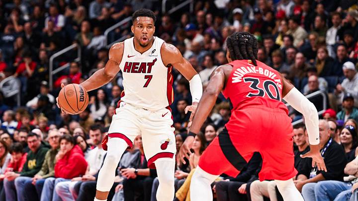 Oct 3, 2026; Quebec City, Quebec, CAN; Miami Heat forward Giannis Antetokounmpo (7) dribbles the ball against Toronto Raptors forward Collin Murray-Boyles (30) during the first quarter at Videotron Centre. Mandatory Credit: David Kirouac-Imagn Images Oct 3, 2026; Quebec City, Quebec, CAN; Miami Heat forward Giannis Antetokounmpo (7) dribbles the ball against Toronto Raptors forward Collin Murray-Boyles (30) during the first quarter at Videotron Centre. Mandatory Credit: David Kirouac-Imagn Images