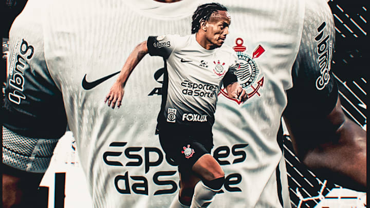 André Carrillo é peruano e assinou com o Corinthians até 31 de julho de 2025