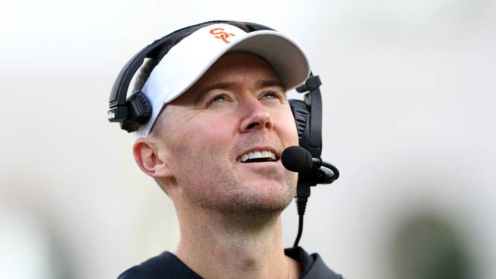 Nov 18, 2023; Los Angeles, California, USA; USC Trojans head coach Lincoln Riley during the second quarter against the UCLA Bruins at United Airlines Field at Los Angeles Memorial Coliseum. Mandatory Credit: Jason Parkhurst-USA TODAY Sports Nov 18, 2023; Los Angeles, California, USA; USC Trojans head coach Lincoln Riley during the second quarter against the UCLA Bruins at United Airlines Field at Los Angeles Memorial Coliseum. Mandatory Credit: Jason Parkhurst-USA TODAY Sports