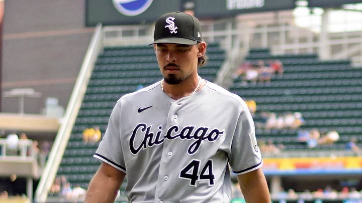 Aug 30, 2026; Minneapolis, Minnesota, USA; Chicago White Sox starting pitcher Jordan Hicks (44) exits the game after two-thirds of an inning against the Minnesota Twins during the first inning at Target Field. Mandatory Credit: Nick Wosika-Imagn Images Aug 30, 2026; Minneapolis, Minnesota, USA; Chicago White Sox starting pitcher Jordan Hicks (44) exits the game after two-thirds of an inning against the Minnesota Twins during the first inning at Target Field. Mandatory Credit: Nick Wosika-Imagn Images