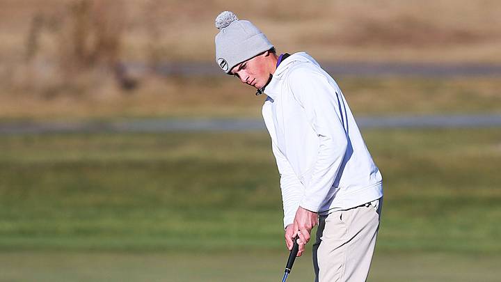 Waukee’s Jonathan Ward putts the ball onto the 18th hole in the class 4A IHSAA state golf championship final round at Briawood Golf Course on Tuesday, Oct. 15, 2024, in Ankeny, Iowa. Waukee’s Jonathan Ward putts the ball onto the 18th hole in the class 4A IHSAA state golf championship final round at Briawood Golf Course on Tuesday, Oct. 15, 2024, in Ankeny, Iowa.
