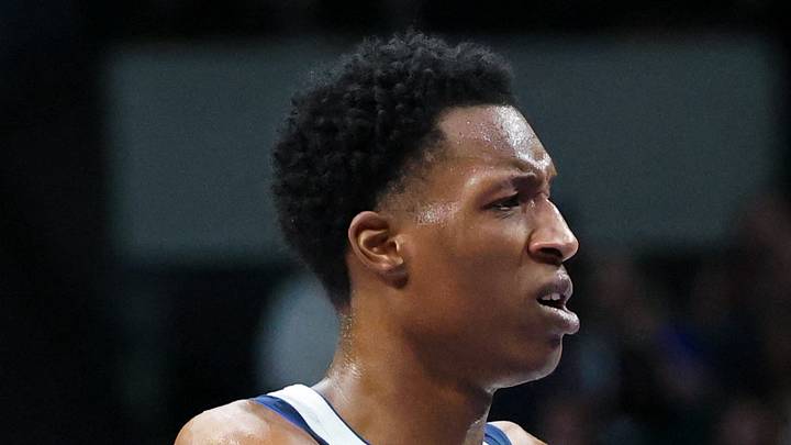 Dallas Mavericks center Jamarion Sharp reacts during the second half against the Utah Jazz. Dallas Mavericks center Jamarion Sharp reacts during the second half against the Utah Jazz.
