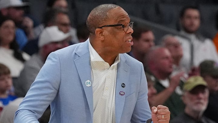 March 23, 2024, Charlotte, NC, USA; North Carolina Tar Heels head coach Hubert Davis reacts against the Michigan State Spartans in the second round of the 2024 NCAA Tournament at the Spectrum Center. Mandatory Credit: Jim Dedmon-Imagn Images