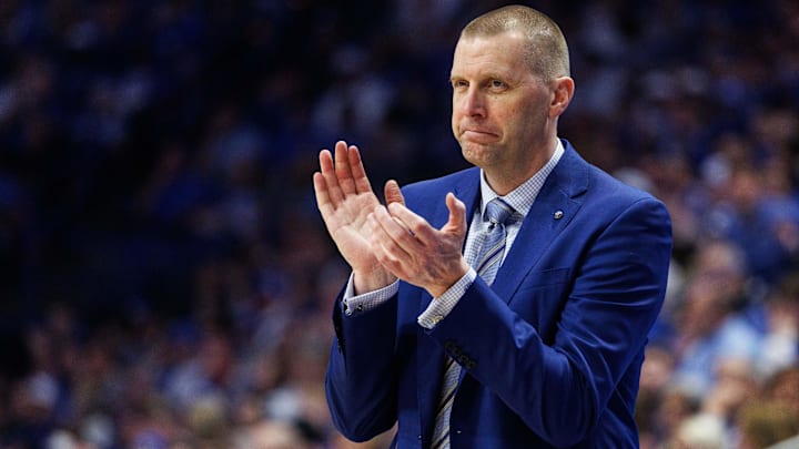 Kentucky Wildcats head coach Mark Pope