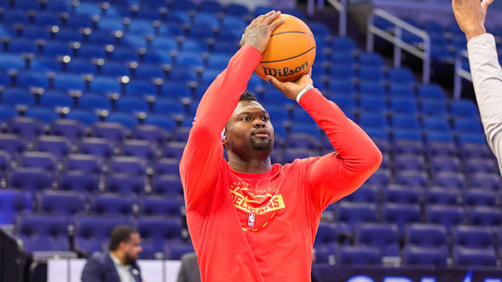 Oct 16, 2025; Orlando, Florida, USA; New Orleans Pelicans forward Zion Williamson (1) warms up before the game against the Orlando Magic at Kia Center. Mandatory Credit: Mike Watters-Imagn Images Oct 16, 2025; Orlando, Florida, USA; New Orleans Pelicans forward Zion Williamson (1) warms up before the game against the Orlando Magic at Kia Center. Mandatory Credit: Mike Watters-Imagn Images