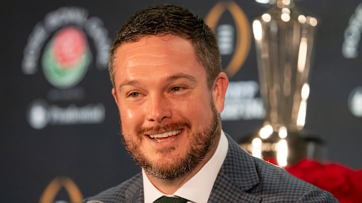 Oregon head coach Dan Lanning speaks during the coaches press conference in Los Angeles Tuesday, Dec. 31, 2024, ahead of the Rose Bowl.