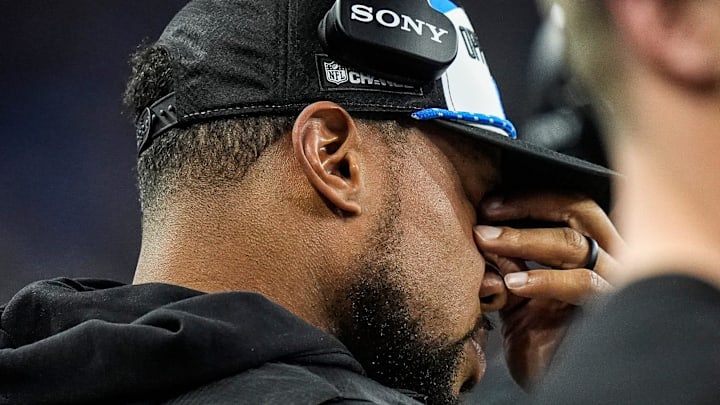 Detroit Lions running backs coach Tashard Choice reacts to a play against Pittsburgh Steelers during the second half 
