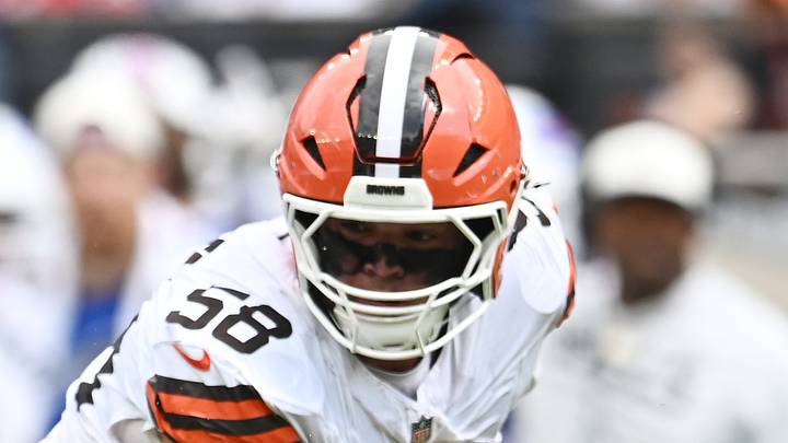 Cleveland Browns offensive lineman Austin Barber