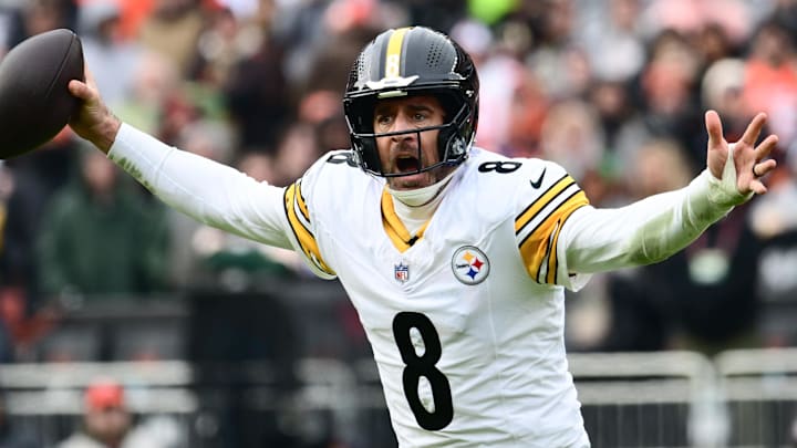 Dec 28, 2025; Cleveland, Ohio, USA; Pittsburgh Steelers quarterback Aaron Rodgers (8) reacts in the second quarter against the Cleveland Browns at Huntington Bank Field. Mandatory Credit: Ken Blaze-Imagn Images Dec 28, 2025; Cleveland, Ohio, USA; Pittsburgh Steelers quarterback Aaron Rodgers (8) reacts in the second quarter against the Cleveland Browns at Huntington Bank Field. Mandatory Credit: Ken Blaze-Imagn Images