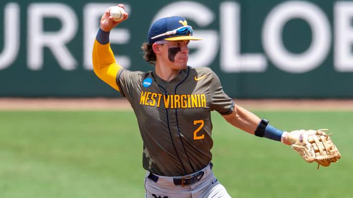 Gavin Kelly 2, The LSU Tigers take on the West Virginia Mountaineers in game 1 of the 2025 NCAA Div 1 Super Regional Baseball Championship at Alex Box Stadium in Baton Rouge, LA. Saturday, June 7, 2025.