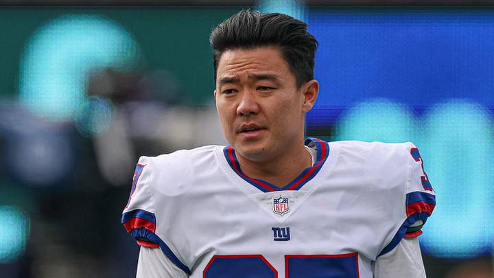 New York Giants place kicker Younghoe Koo 