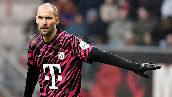 El holandés Bas Dost rechazó venir a México pese a recibir una oferta millonaria de 20 millones de euros en el Apertura 2019.