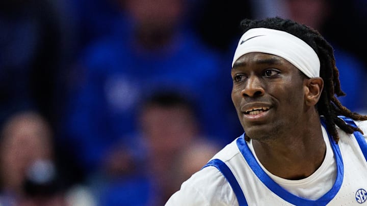 Feb 4, 2026; Lexington, Kentucky, USA; Kentucky Wildcats guard Denzel Aberdeen (1) brings the ball up court during the second half against the Oklahoma Sooners at Rupp Arena at Central Bank Center. Mandatory Credit: Jordan Prather-Imagn Images Feb 4, 2026; Lexington, Kentucky, USA; Kentucky Wildcats guard Denzel Aberdeen (1) brings the ball up court during the second half against the Oklahoma Sooners at Rupp Arena at Central Bank Center. Mandatory Credit: Jordan Prather-Imagn Images