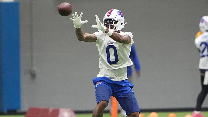 Buffalo Bills wide receiver Keon Coleman makes a catch during Buffalo Bills Minicamp. Buffalo Bills wide receiver Keon Coleman makes a catch during Buffalo Bills Minicamp.
