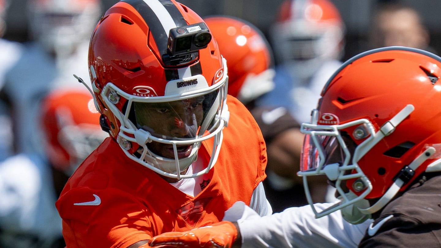 Dylan Sampson Should Take on a Larger Role With the Cleveland Browns in 2026