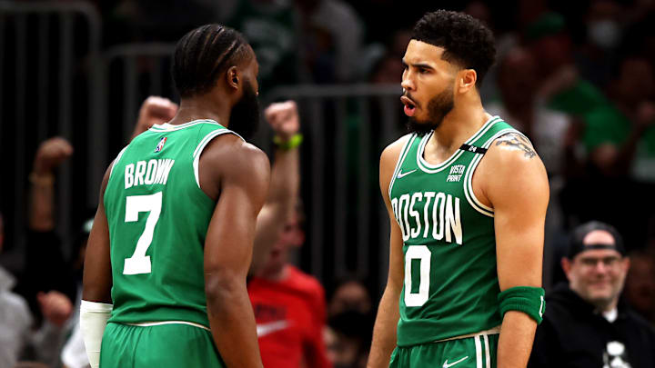 Los Celtics parten como los grandes favoritos al título en casas de apuestas 