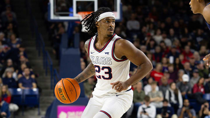 Gonzaga Bulldogs guard Adam Miller (23).