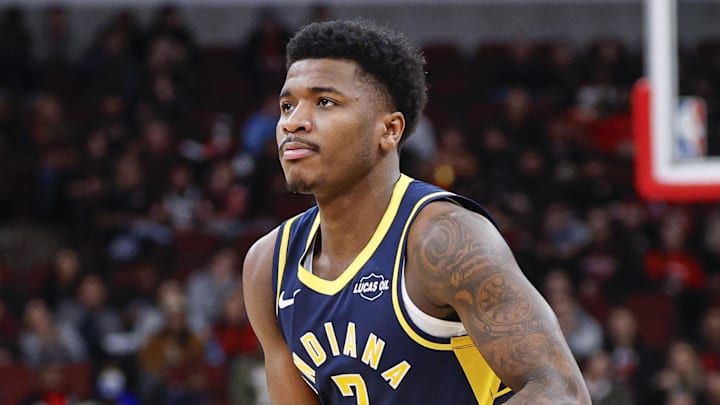 Indiana Pacers guard Kam Jones (7) shoots against the Chicago Bulls during the first half at United Center. Indiana Pacers guard Kam Jones (7) shoots against the Chicago Bulls during the first half at United Center.