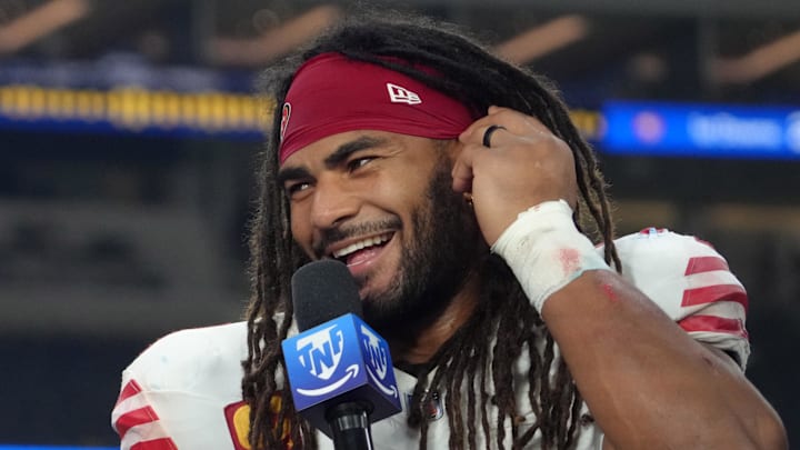 San Francisco 49ers linebacker Fred Warner (54)