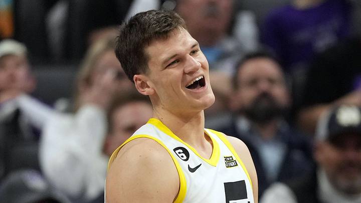 Mar 25, 2023; Sacramento, California, USA; Utah Jazz center Walker Kessler (24) reacts during the fourth quarter against the Sacramento Kings at Golden 1 Center. Mandatory Credit: Darren Yamashita-Imagn Images Mar 25, 2023; Sacramento, California, USA; Utah Jazz center Walker Kessler (24) reacts during the fourth quarter against the Sacramento Kings at Golden 1 Center. Mandatory Credit: Darren Yamashita-Imagn Images