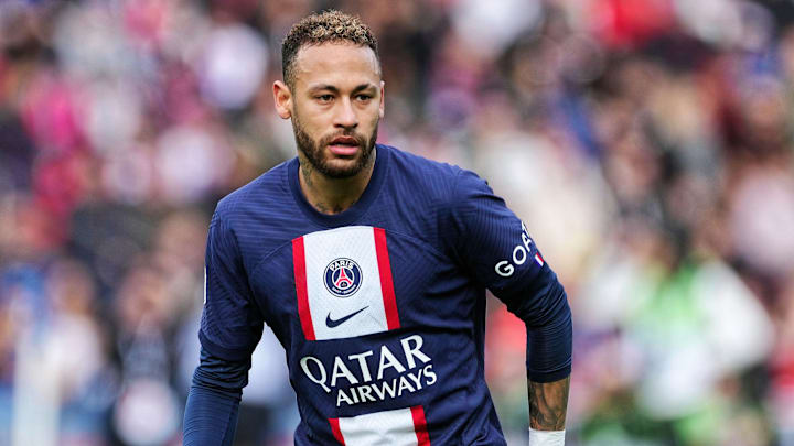 Neymar publicó una carta para su pareja en la que habla de la supuesta infidelidad