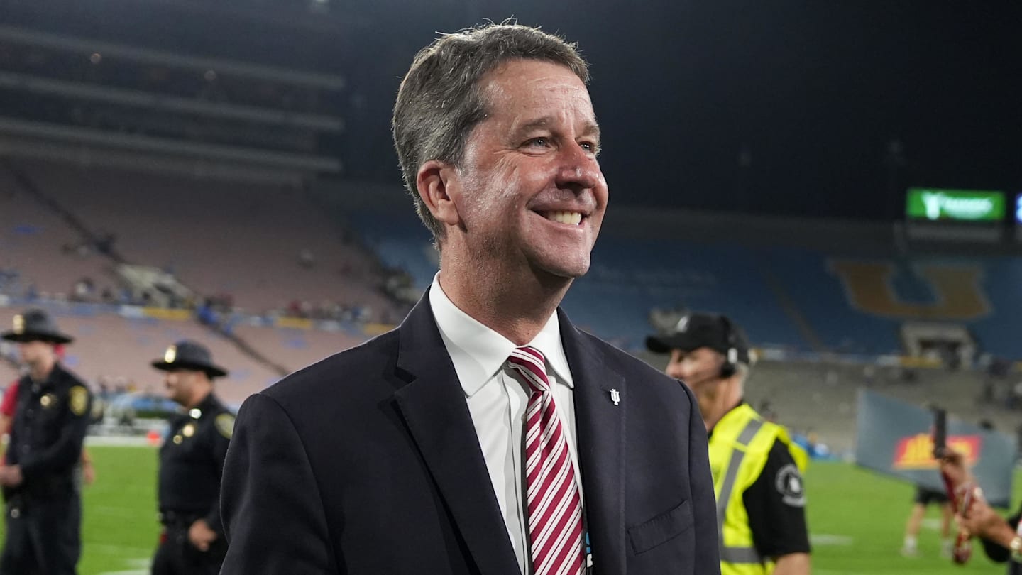 How Scott Dolson Moved Quickly To Keep Curt Cignetti At Indiana