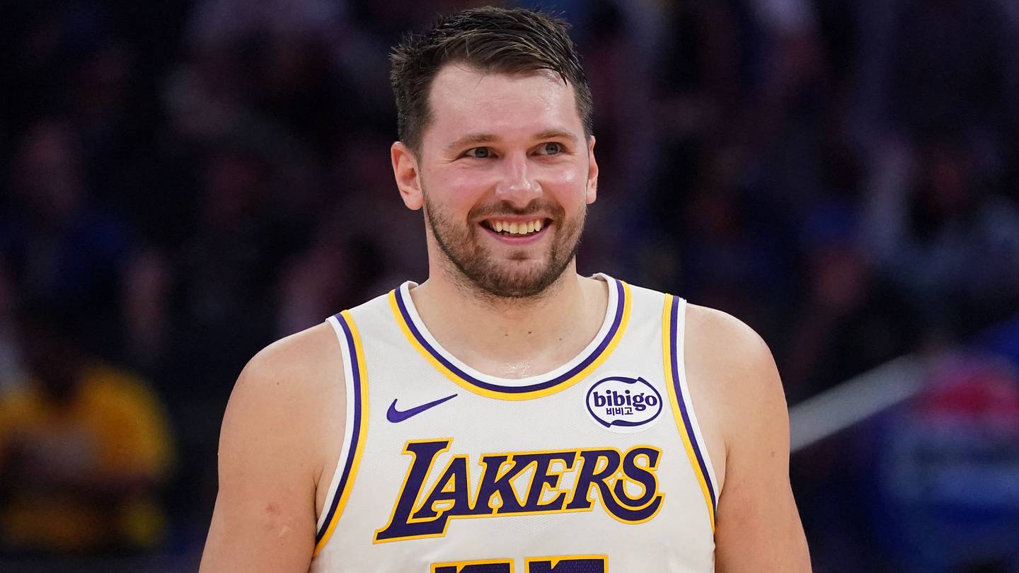 Clippers' nightmare has become the Lakers' dream scenario