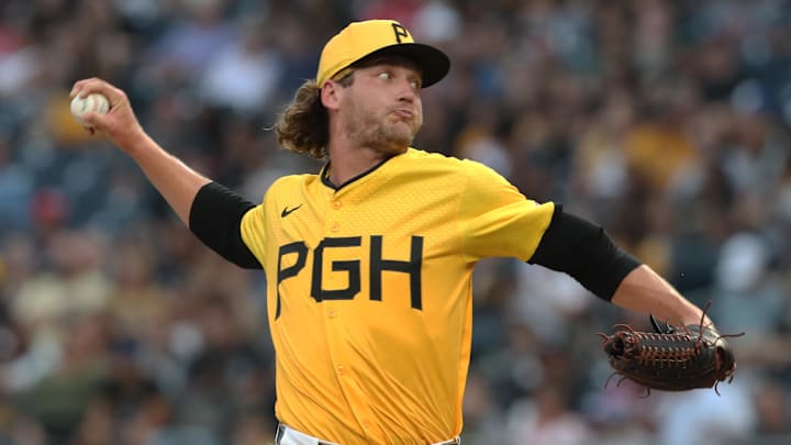Jul 18, 2025; Pittsburgh, Pennsylvania, USA;  Pittsburgh Pirates relief pitcher Braxton Ashcraft (67) pitches against the Chicago White Sox during the fifth inning at PNC Park. Mandatory Credit: Charles LeClaire-Imagn Images